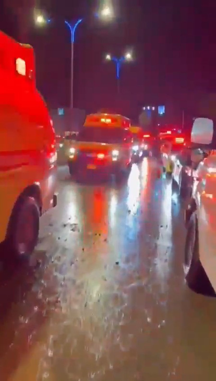 כוחות גדולים של מד"א בזירה