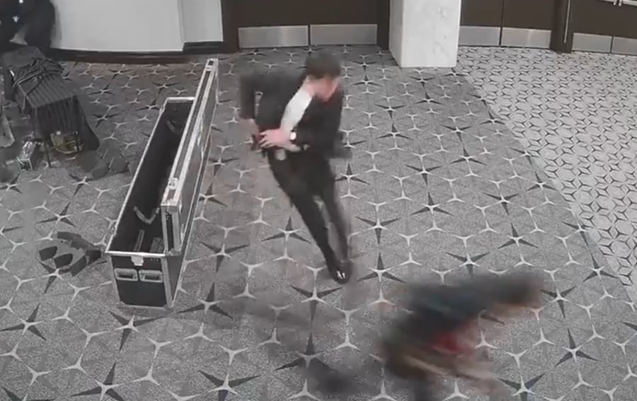 השופט פנה לנאשם בניסיון התנקשות בנשיא טראמפ ואמר: "אני מצטער"