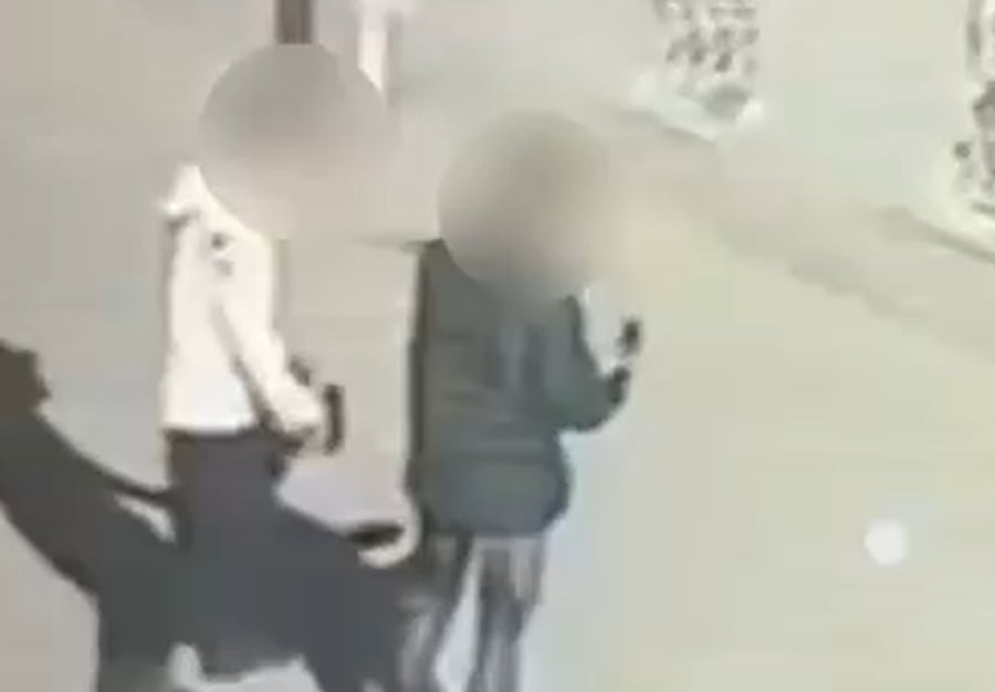 נעצרו בזמן: 3 צעירים פלסטינים שהשליכו בקבוקי תבערה על כביש המנהרות