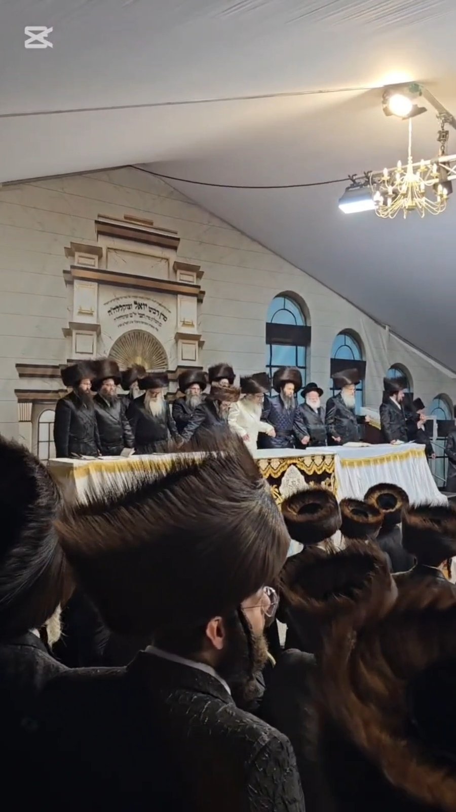 האדמו"ר מסאטמר שבת בקראקא