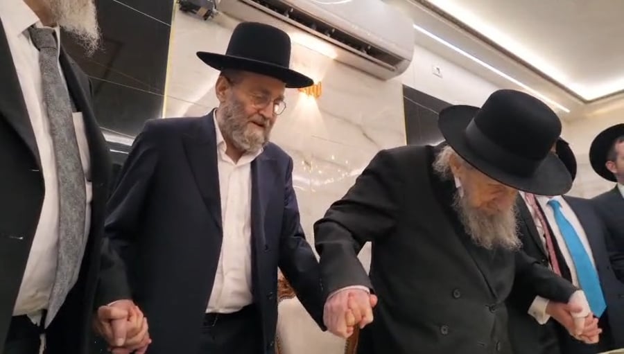 הריקוד המשותף כנגד הרדיפה