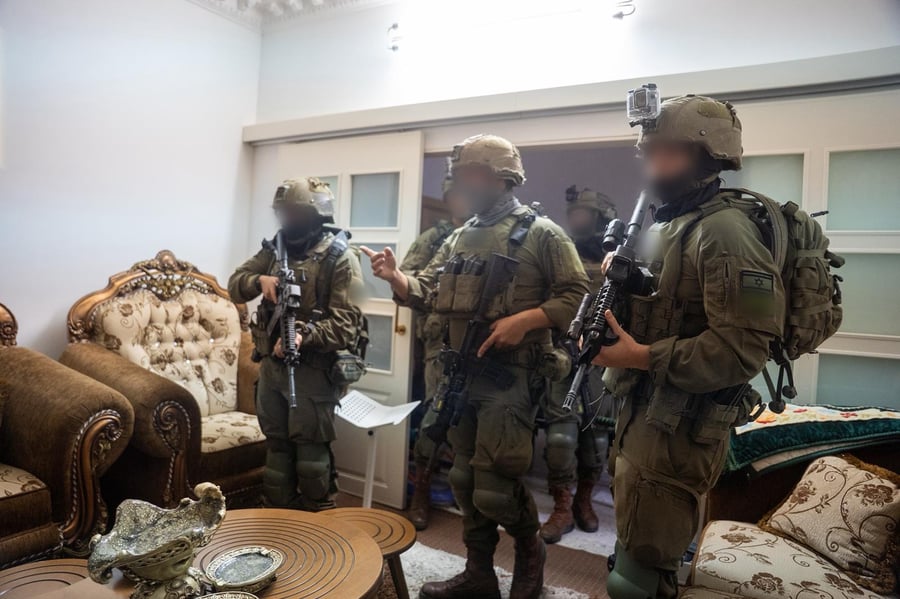 פעילות לוחמי חטיבת הנח"ל בפיקוד חטיבת יהודה במהלך הלילה