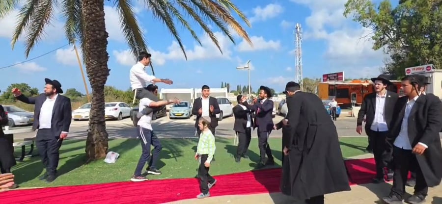 ברוך מתיר אסורים | 7 בחורי ישיבות ואברכים שוחררו היום מכלא 10
