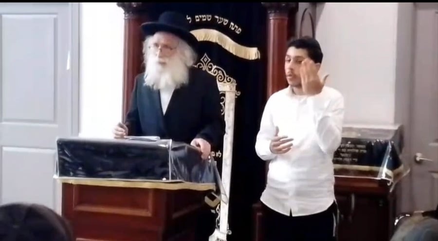 הגרח"ע שטרנבוך בטורנטו