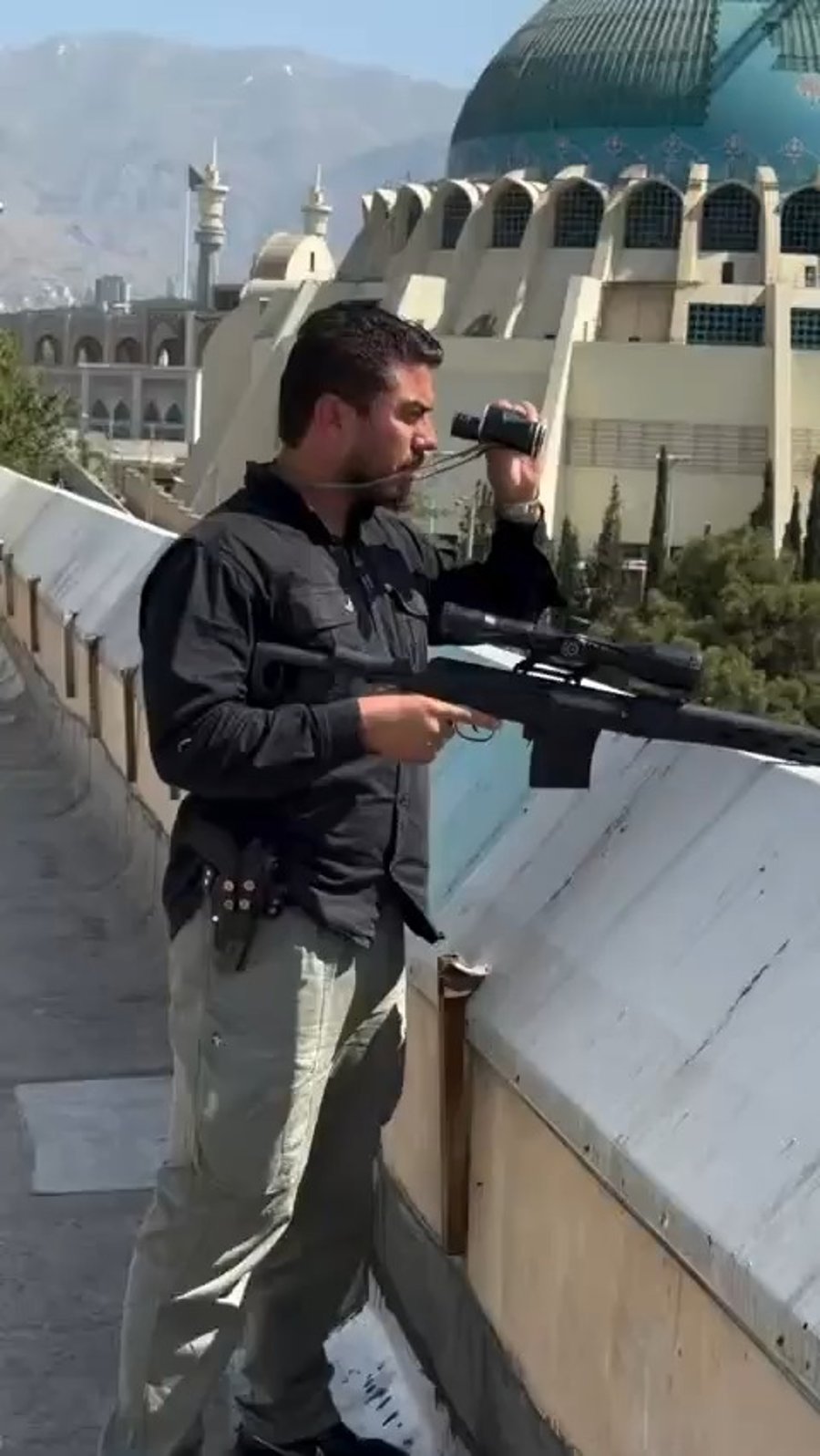 צלף בהלוויית חמיאני
