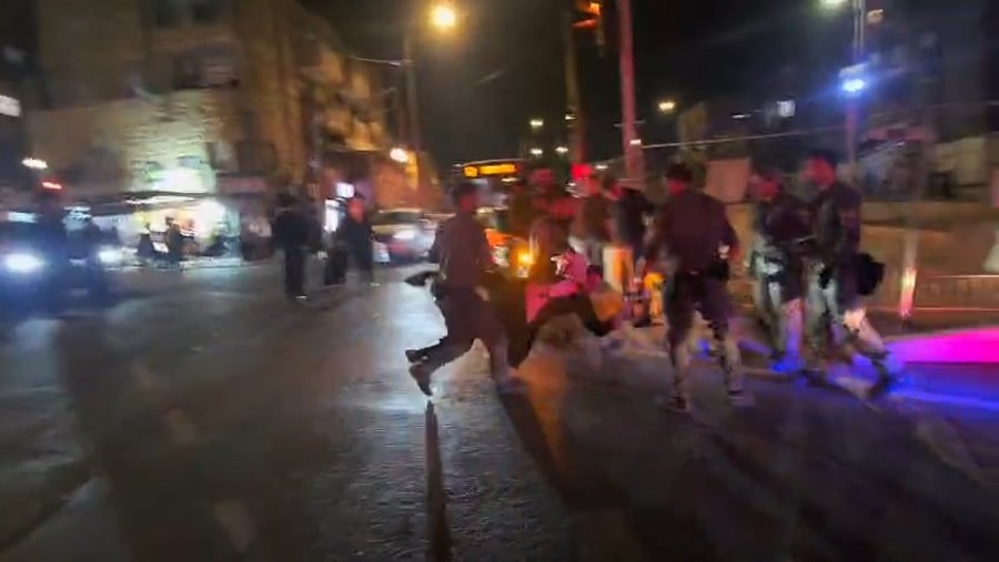 המחאה הלילית בבר אילן