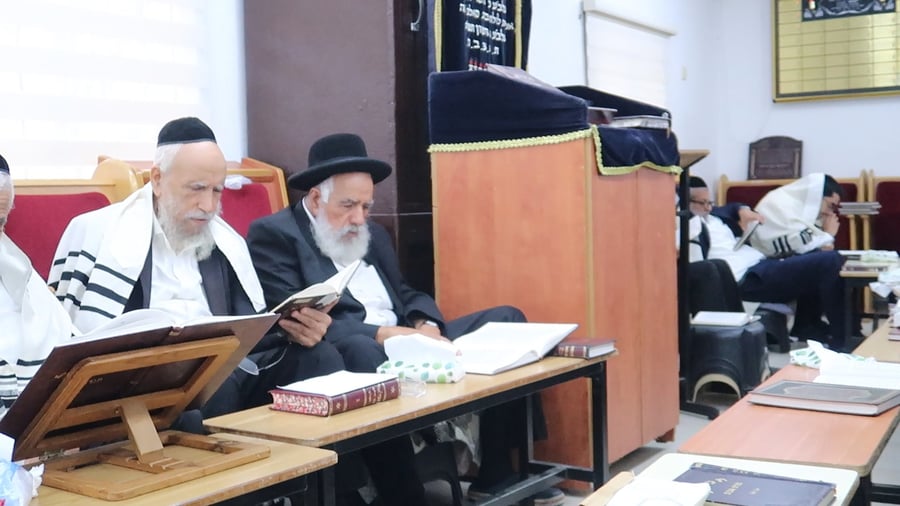 תשעה באב אצל הגר"ש מחפוד