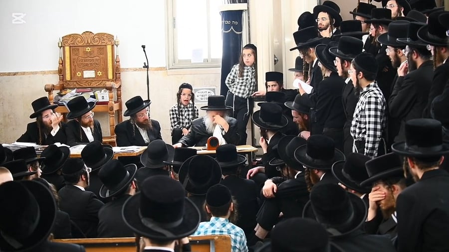 תשעה באב אצל גאב"ד מאקאווא