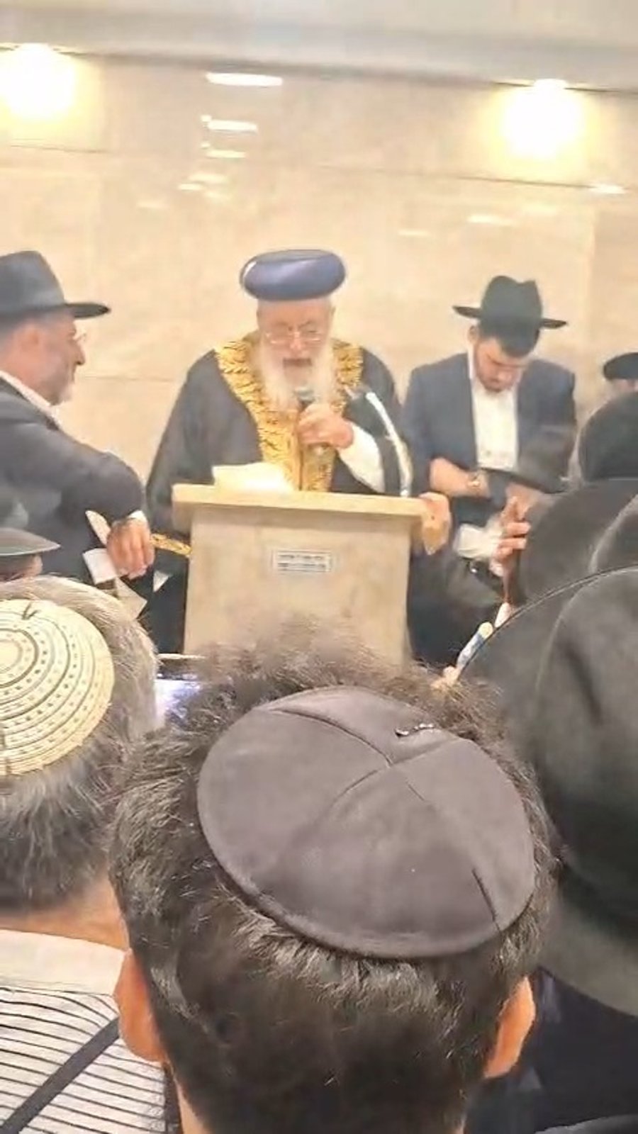 הלוויית הגאון הרב אברהם מנחם זצ"ל