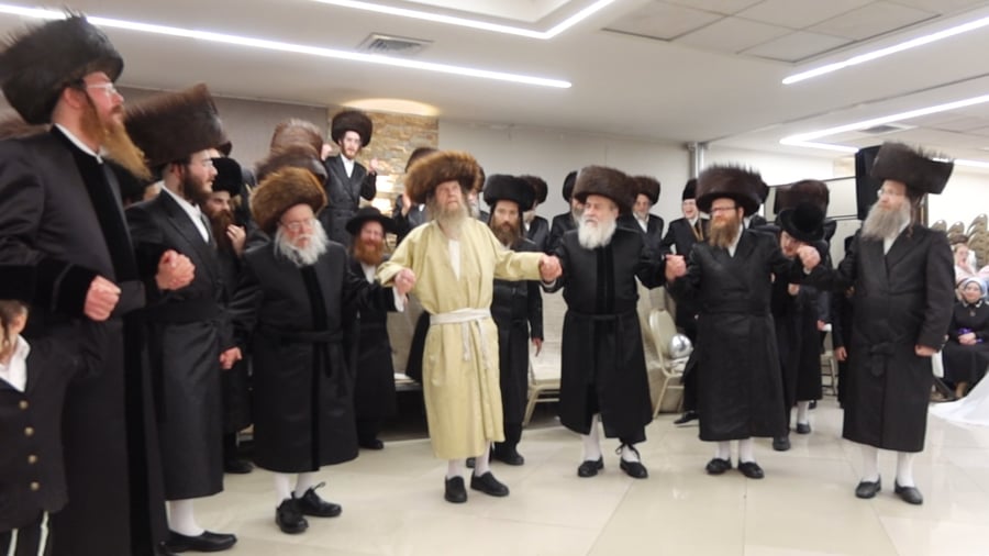 שמחת בית לעלוב ניקלשבורג