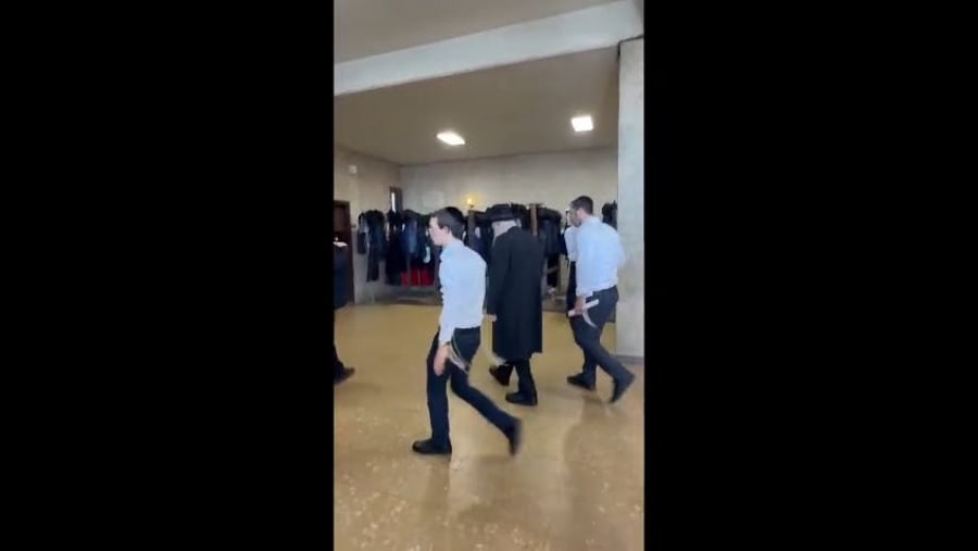 הרב כהנמן בגבעת הישיבה