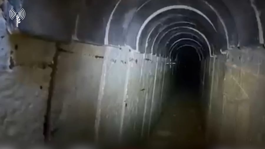 תיעוד מתוך התוואי התת-קרקעי שנאטם במרחב מחנות המרכז