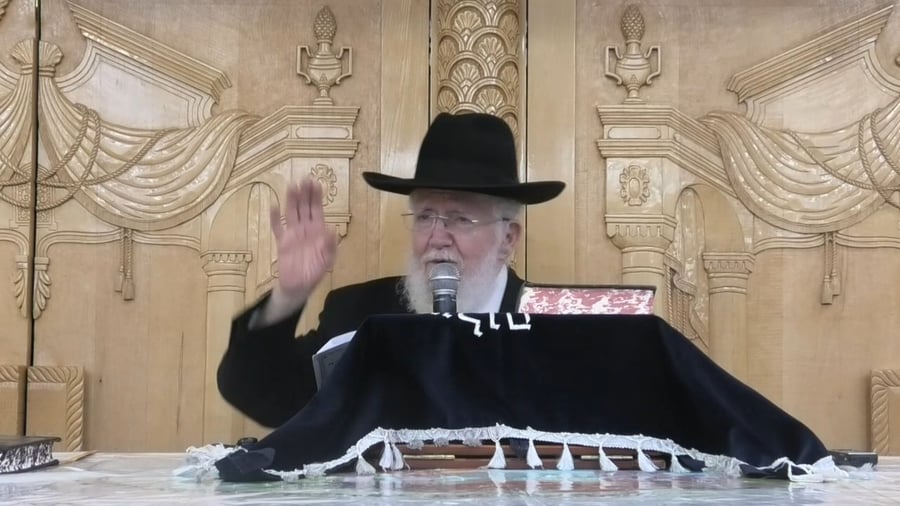הגר"צ מאזוז בדבריו
