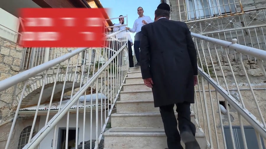 מרתף הניסים והישועות של בעלי תנועת המוסר בחצר שטרויס – מחקר מצולם מאת ישראל שפירא וצוות חוקרים