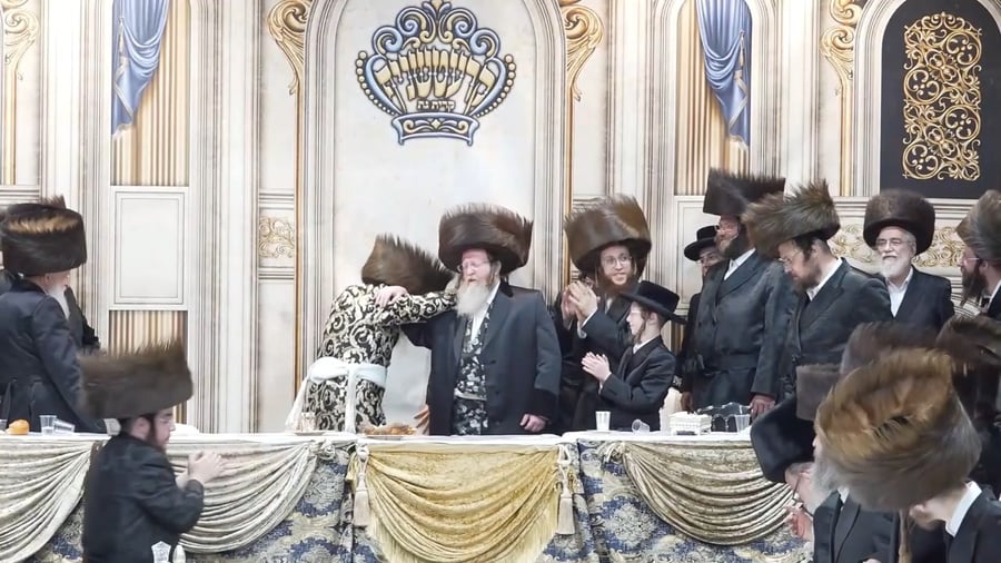 שמחת בר המצווה בקרעטשניף קריית גת | צילומים: יוסי לוי, א. שטול - מהנעשה והנשמע