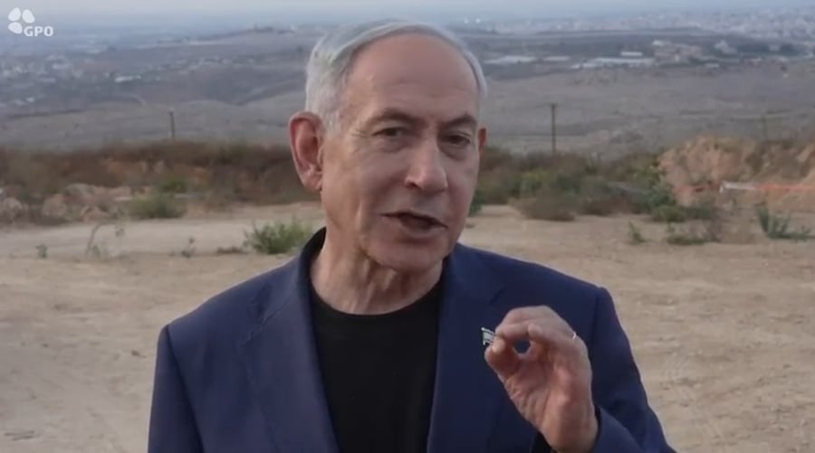 נתניהו בביקורו בקו התפר