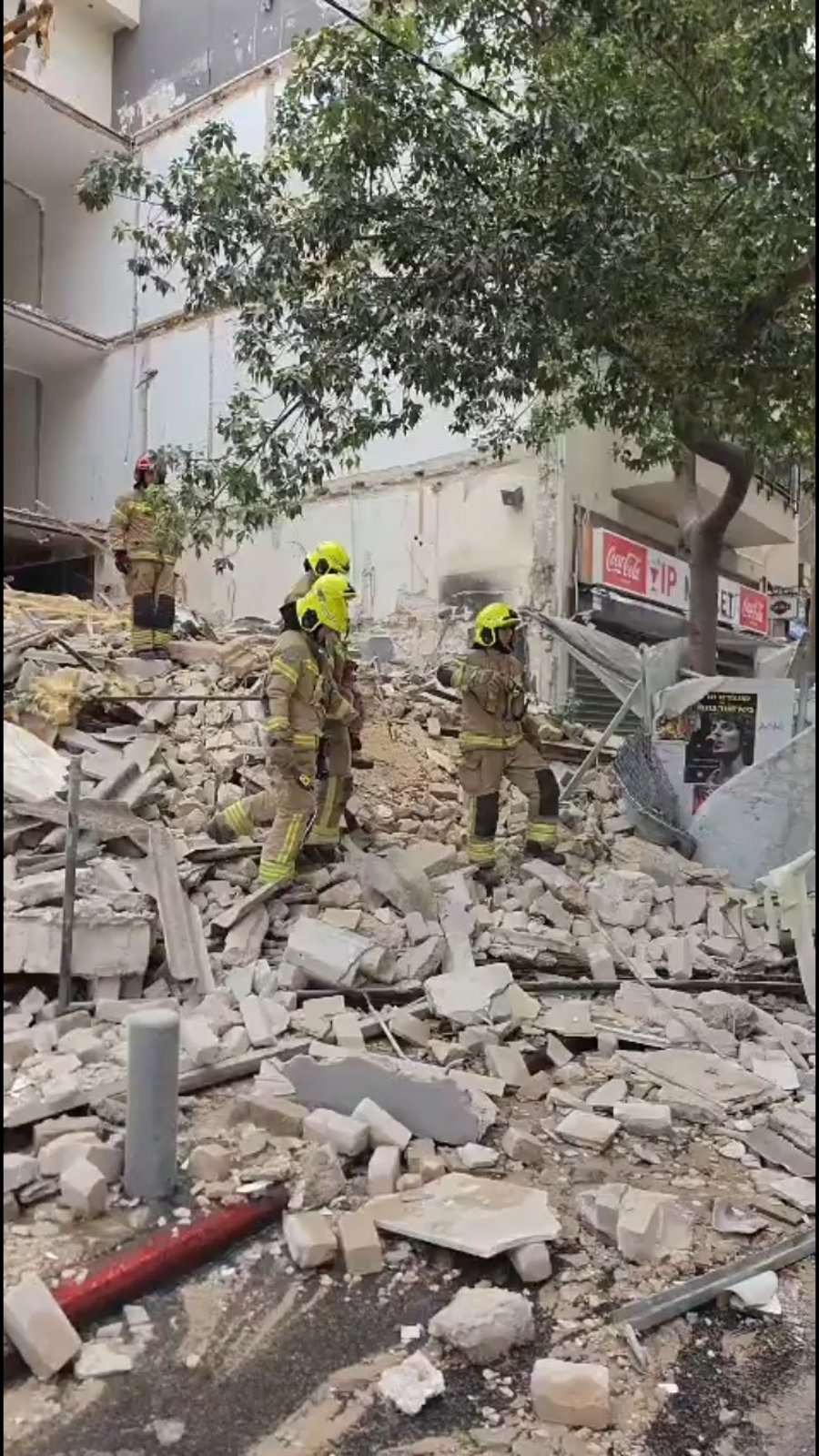 סריקות נרחבות בעקבות קריסת המבנה בתל אביב