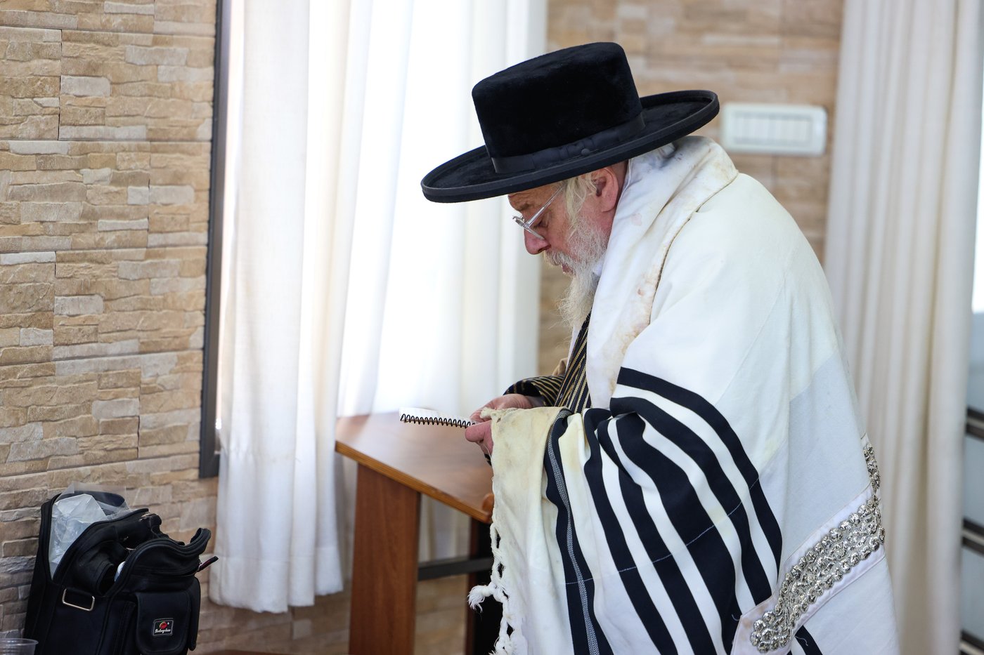 האדמו"ר מתולדות אהרן בטבריה