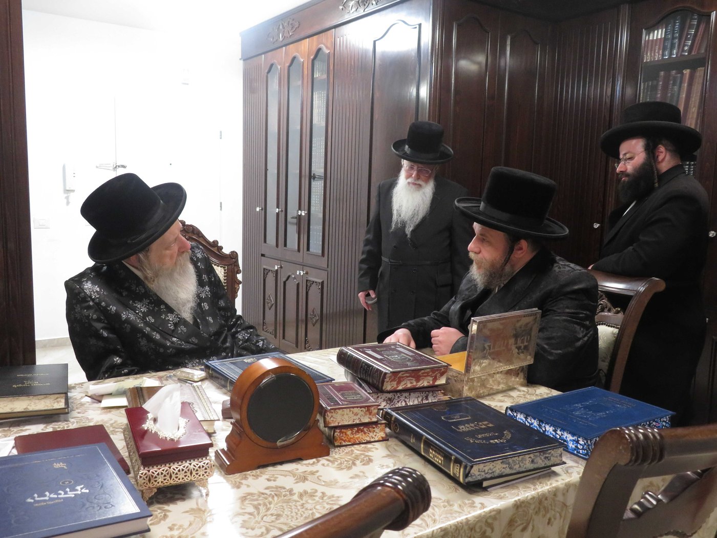 הרה"צ רבי יעקב מרדכי הגר בביקור בדזיקוב