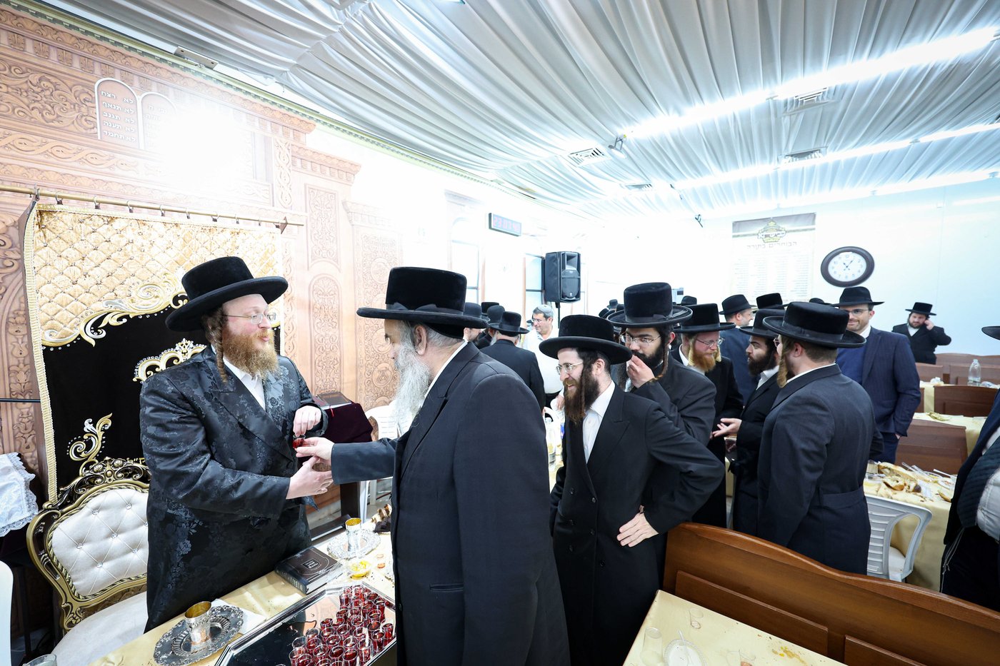 ההילולה בראשות האדמו"ר מספינקא בית שמש