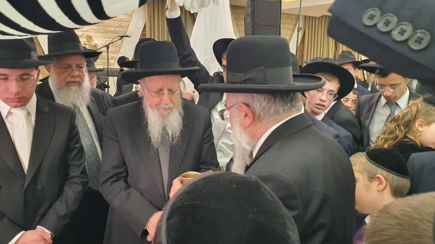 שמחת נישואי נכד הגר"א סאלים עם נכדת הגרש"י זעפראני