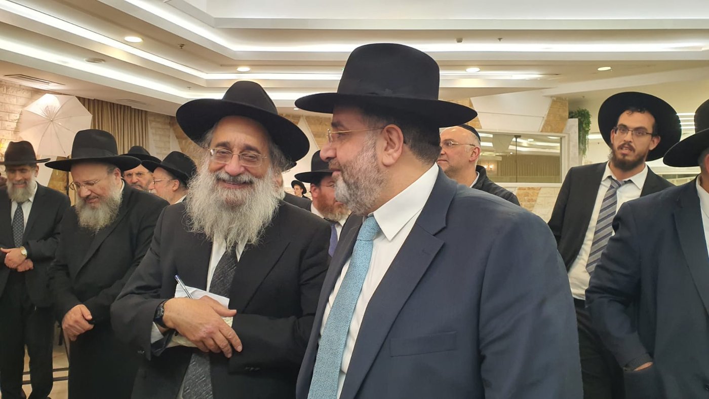 שמחת נישואי נכד הגר"א סאלים עם נכדת הגרש"י זעפראני