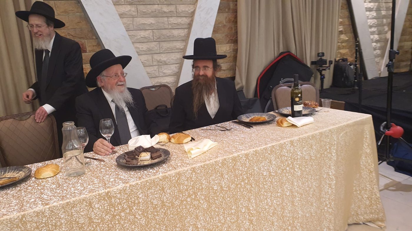 שמחת נישואי נכד הגר"א סאלים עם נכדת הגרש"י זעפראני