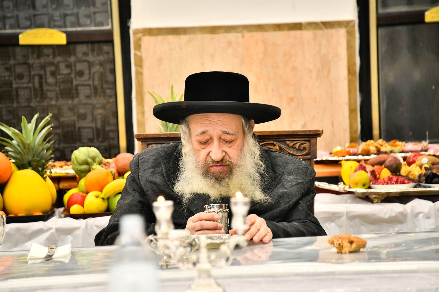 ט"ו בשבט בחצה"ק דעעש