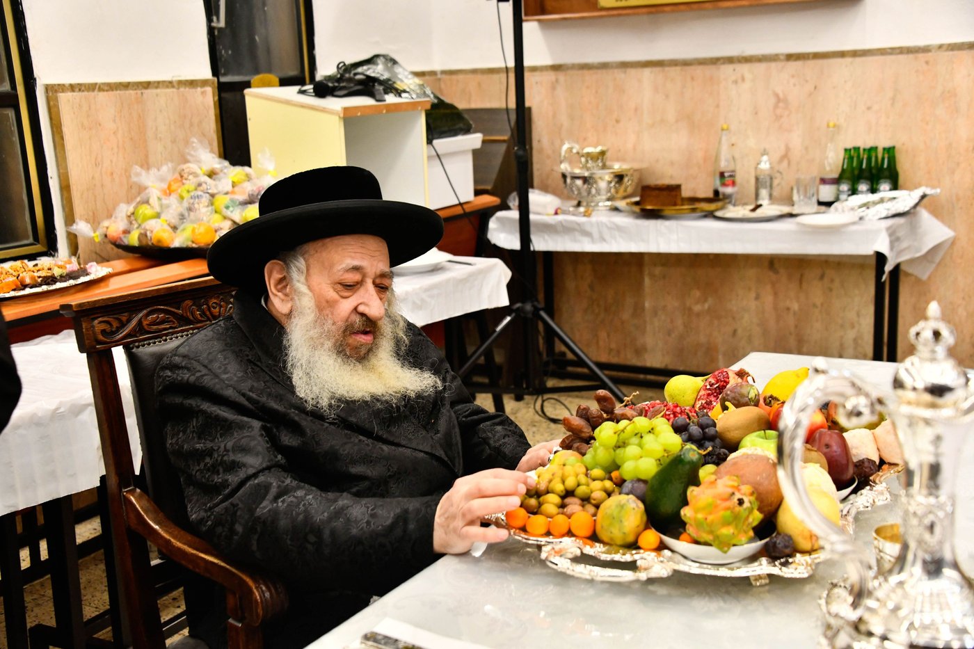 ט"ו בשבט בחצה"ק דעעש