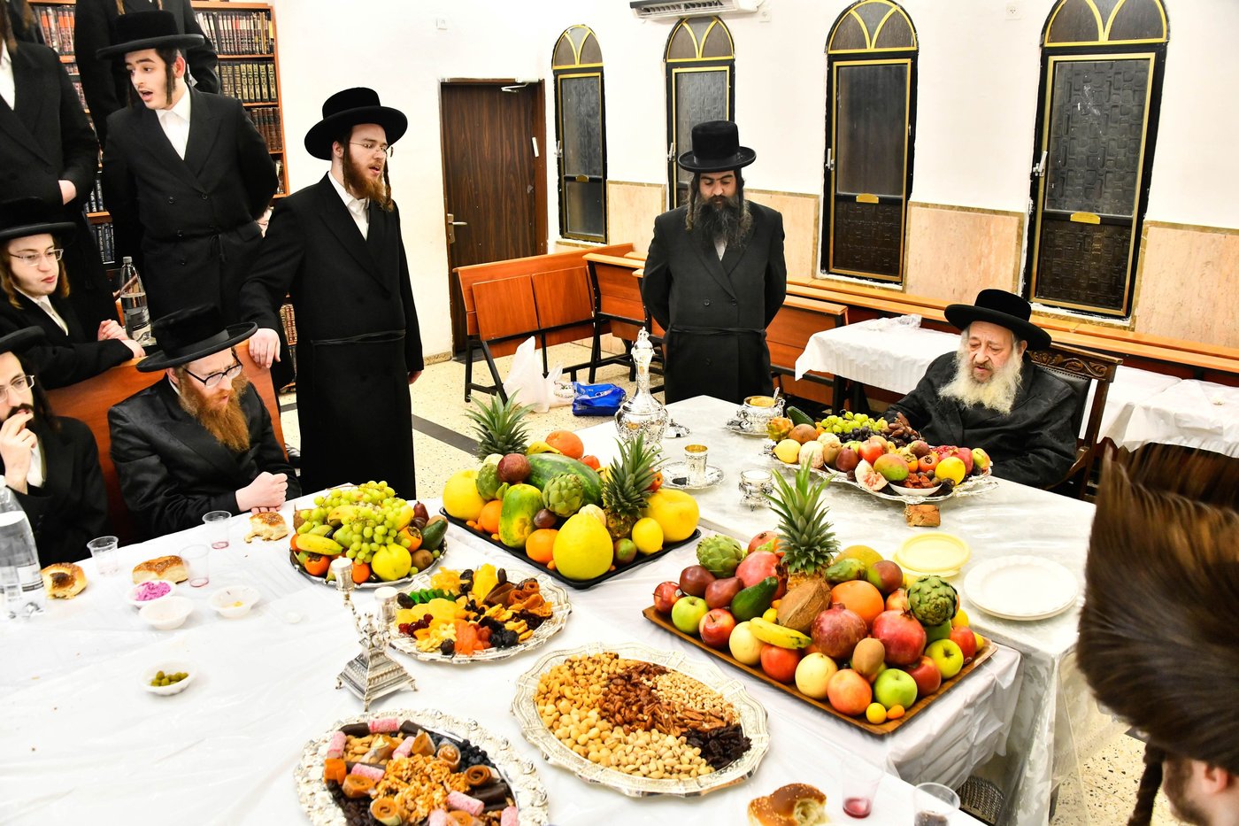 ט"ו בשבט בחצה"ק דעעש
