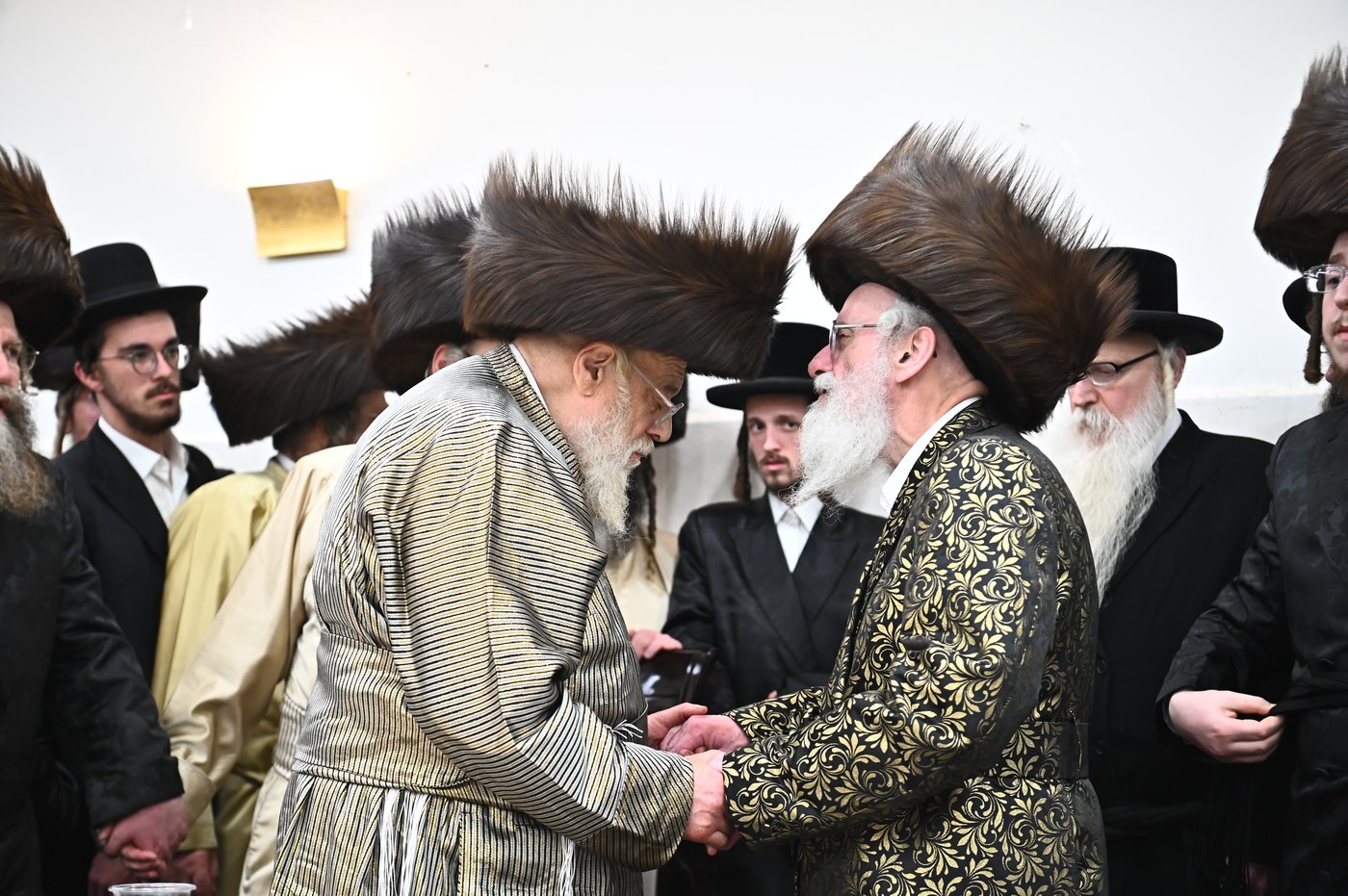 שמחת השבע ברכות בחצה"ק קרעטשניף - תולדות אהרן - קאסוב ויז'ניץ