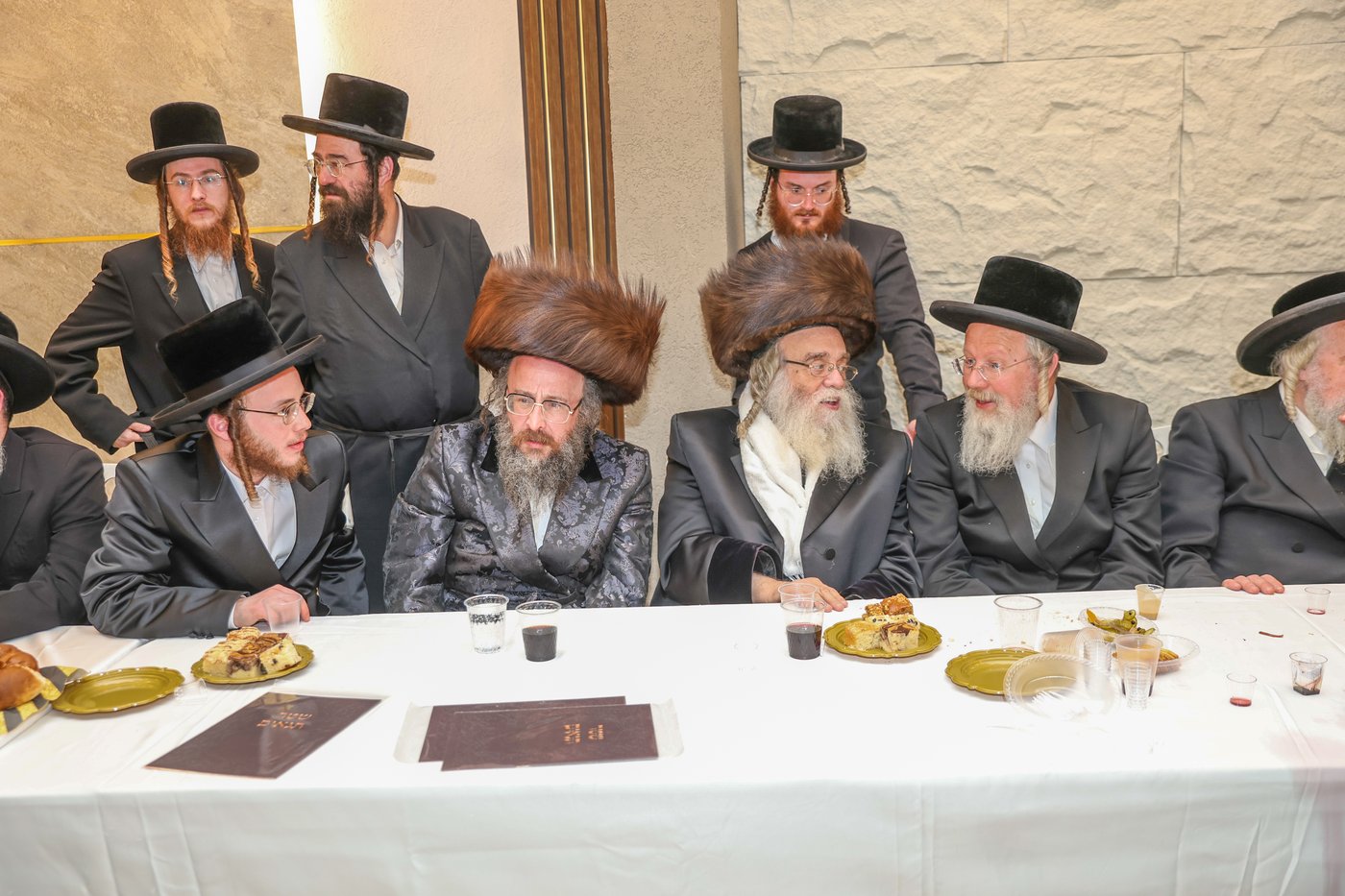 שמחת אירוסי בן האדמו"ר מביאלא בית שמש