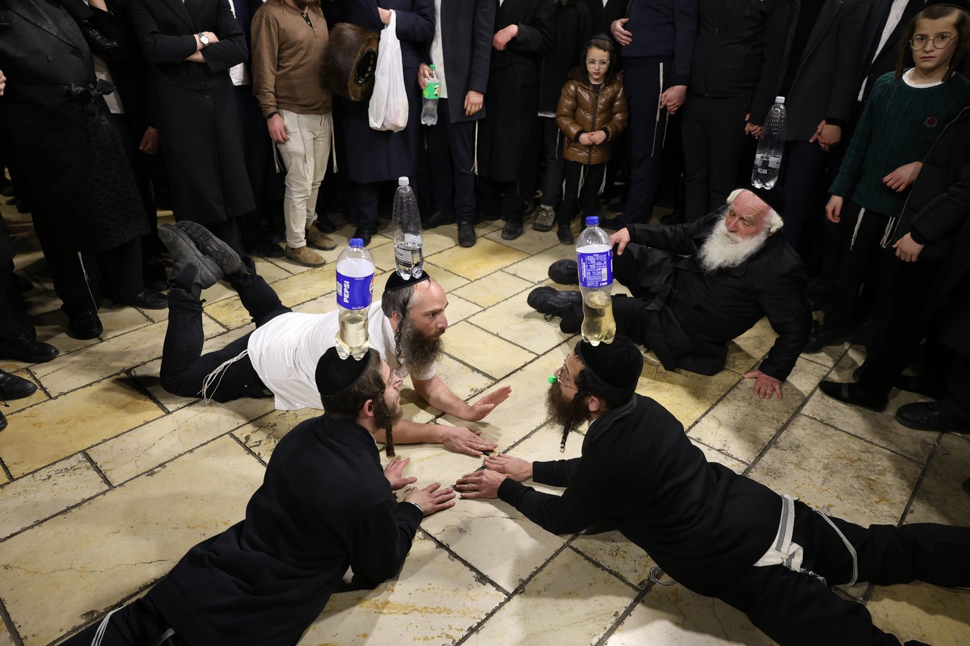 ז' באדר במירון