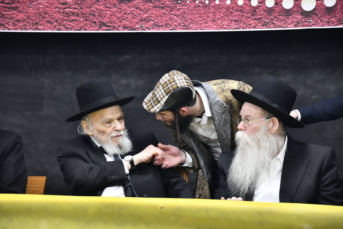 ליל פורים אצל הגאון רבי משה הלל הירש
