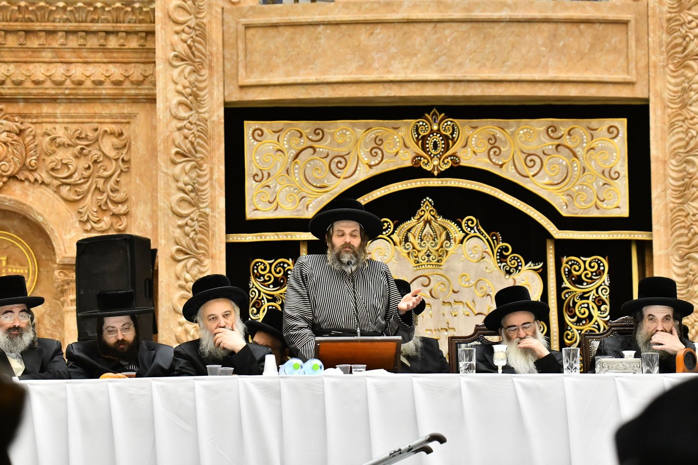 הילולא קדישא בחצה"ק ויז'ניץ