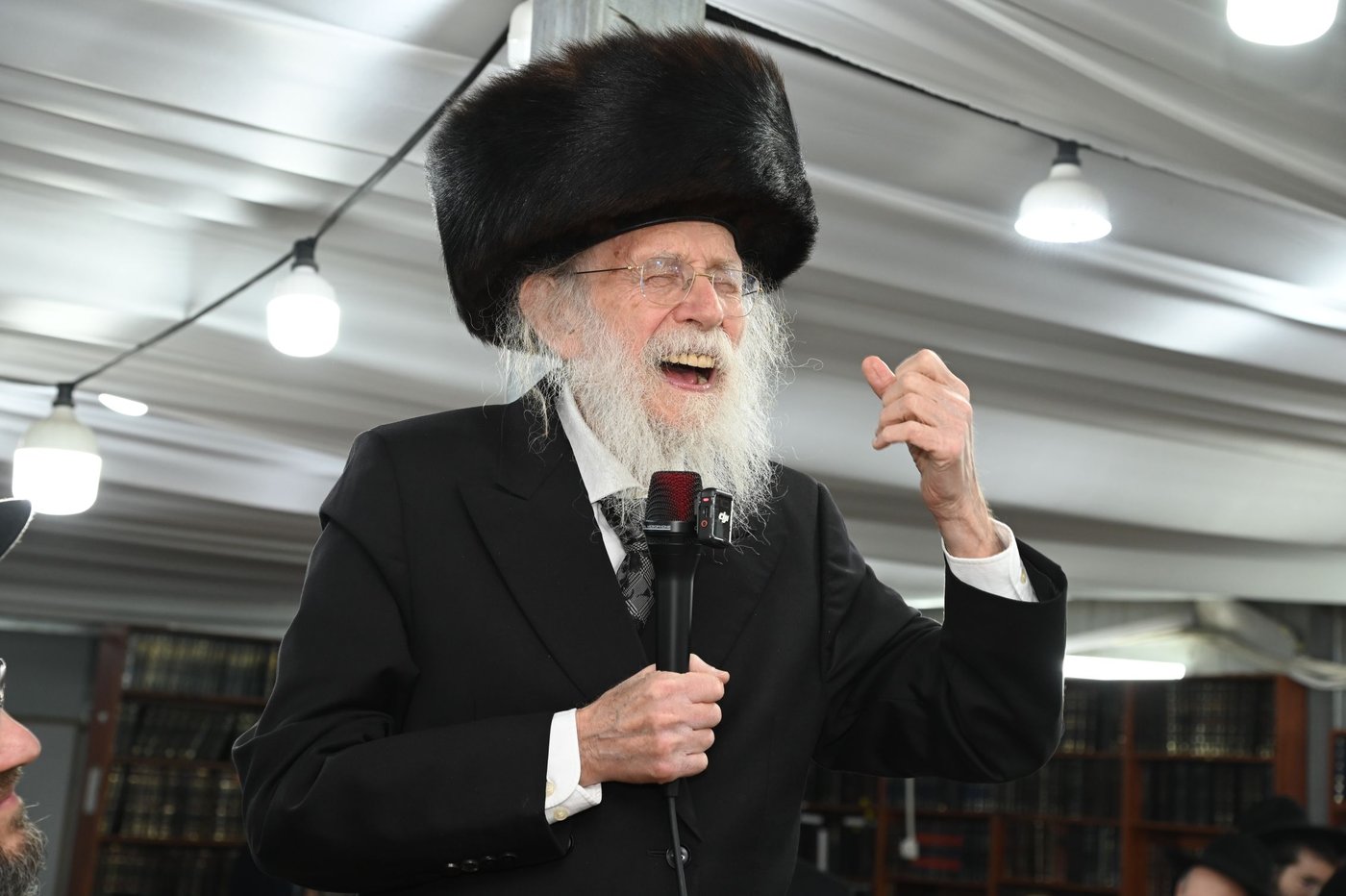 פורים אצל הגאון רבי שמעון גלאי