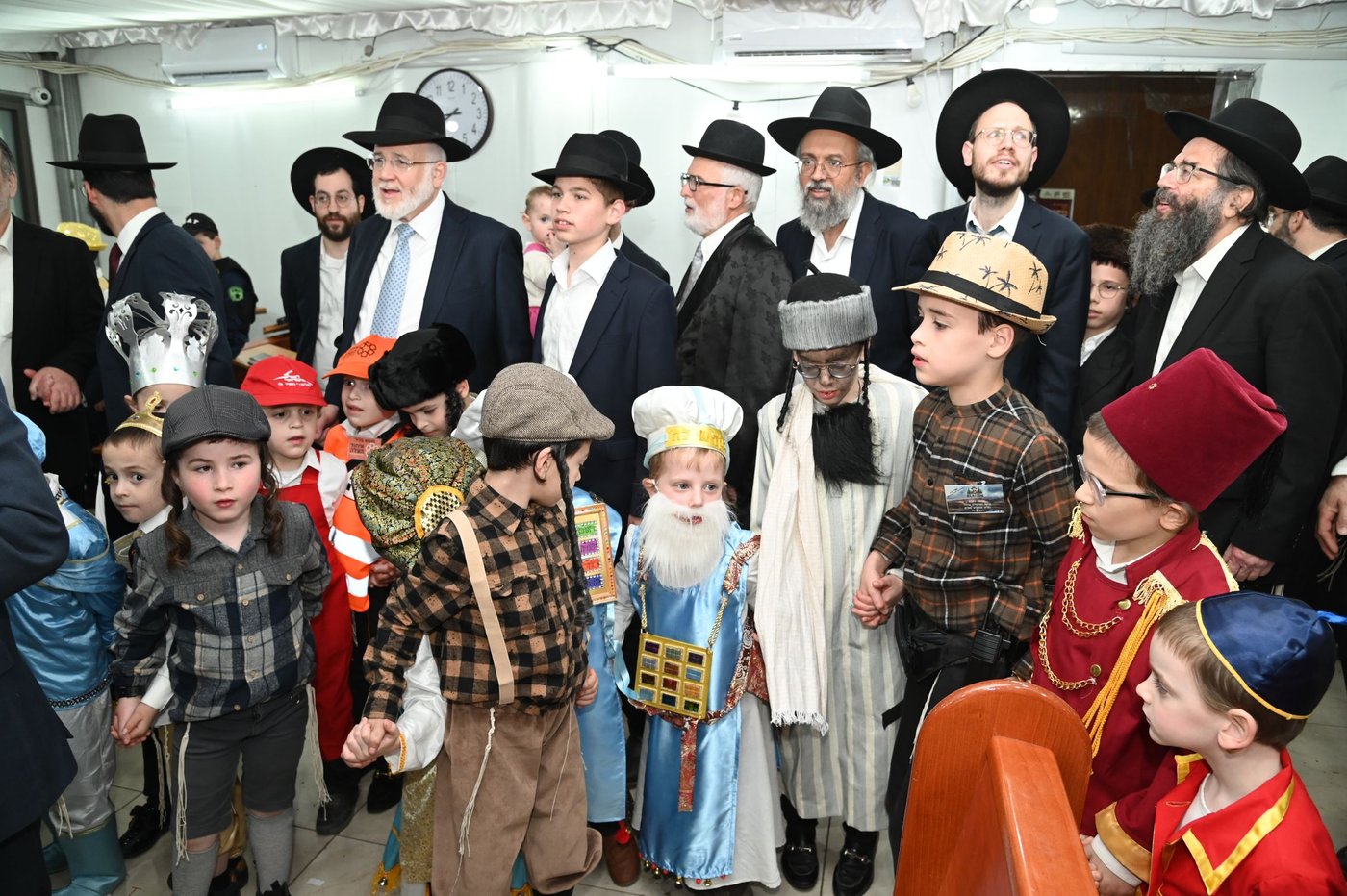 פורים אצל הגאון רבי שמעון גלאי
