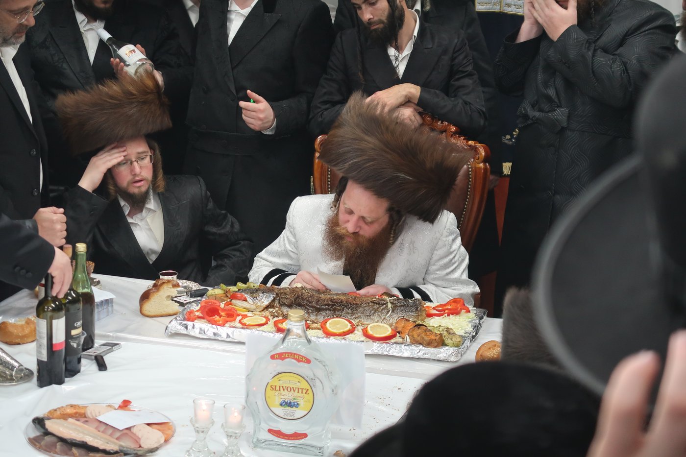 פורים בחצה"ק מיאלען