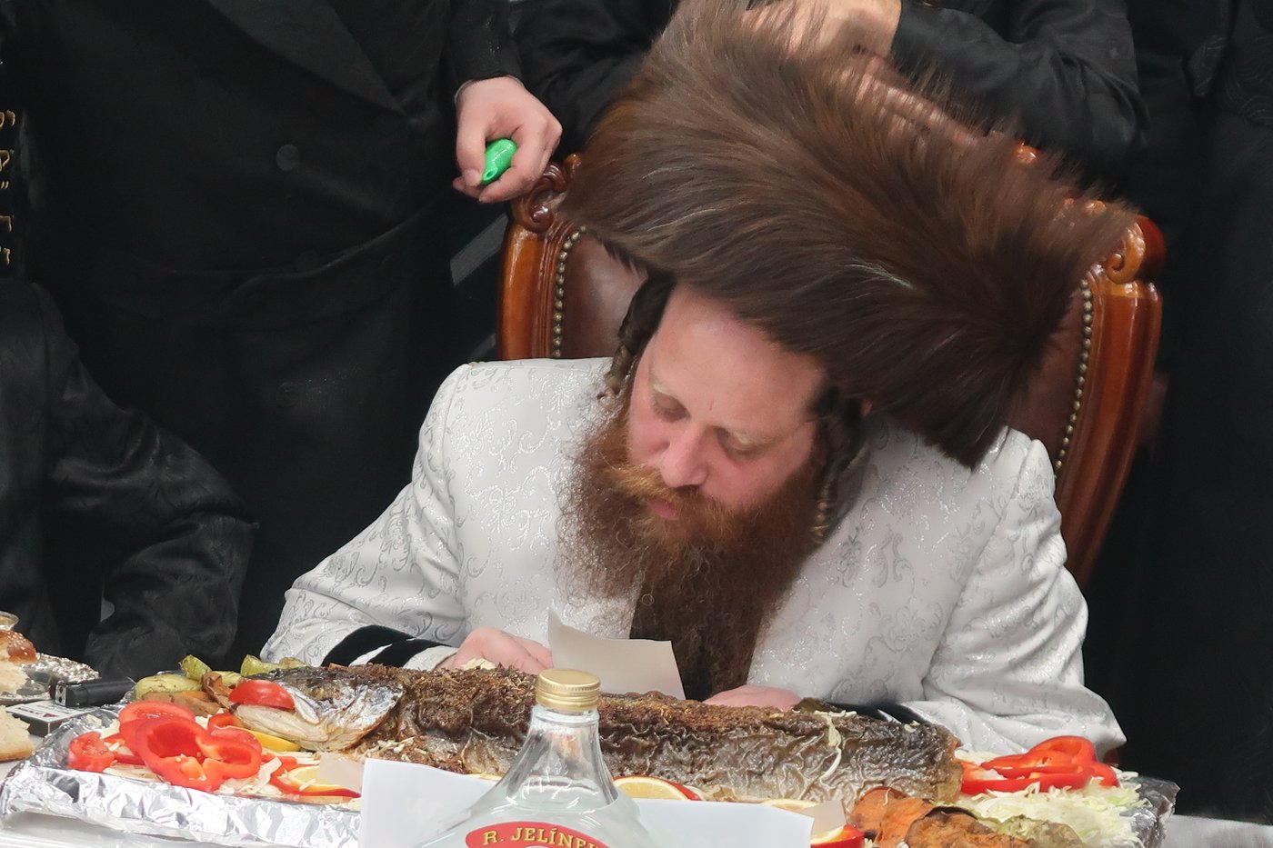 פורים בחצה"ק מיאלען