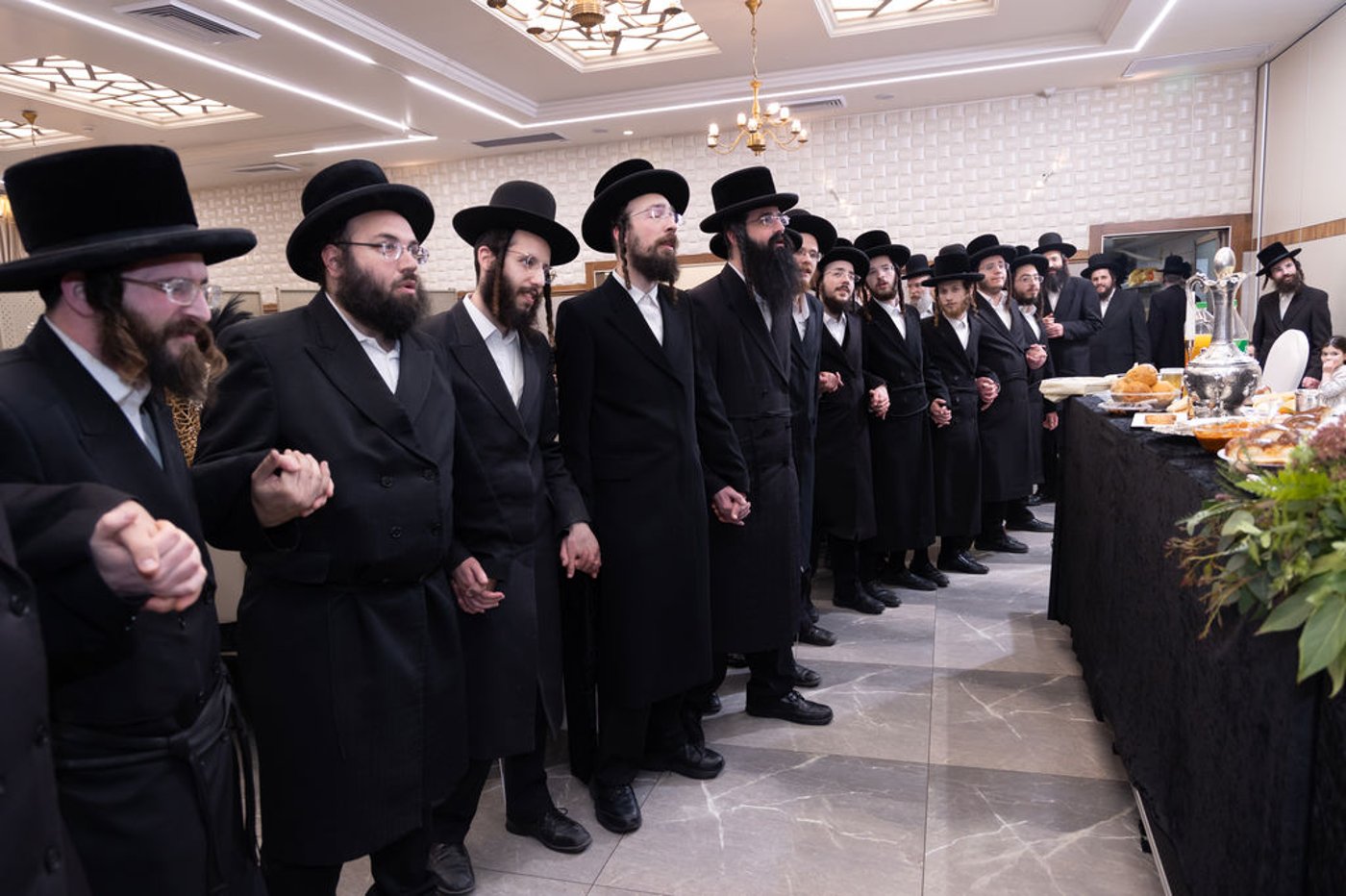 שמחת הבר מצווה לנכד האדמו"ר מבוסטון ביתר