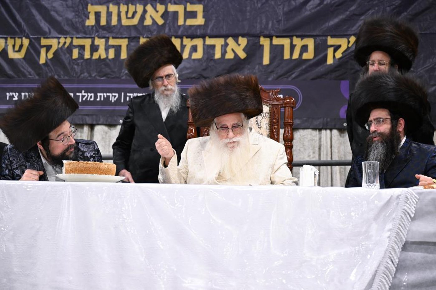 כינוס אלפי בחורי צאנז