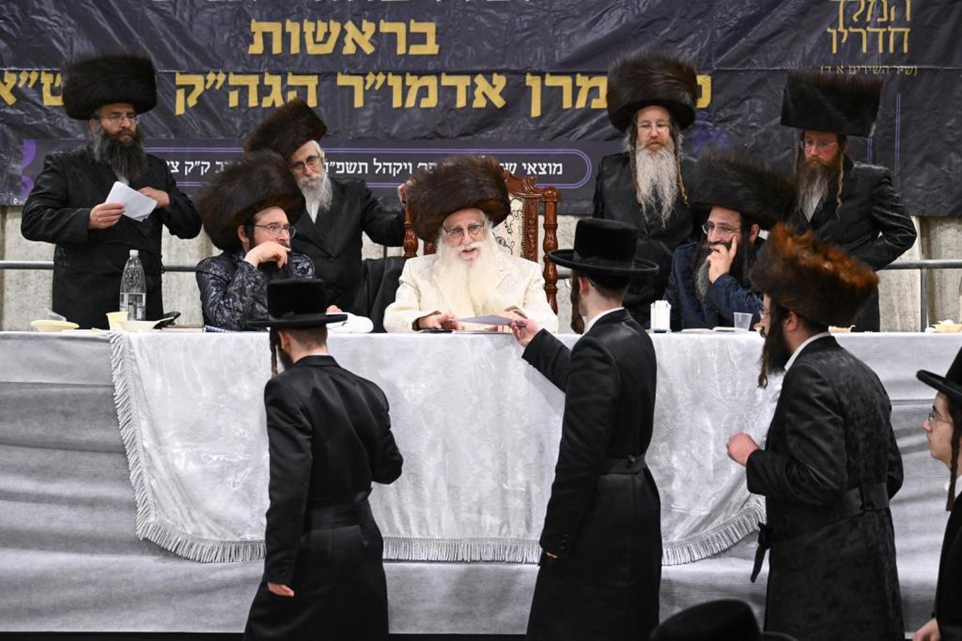 כינוס אלפי בחורי צאנז