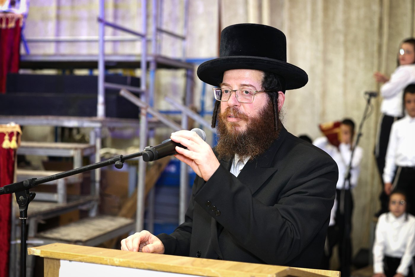 מעמד חומש סעודה בתלמוד תורה דרכי אבות צאנז בנתניה