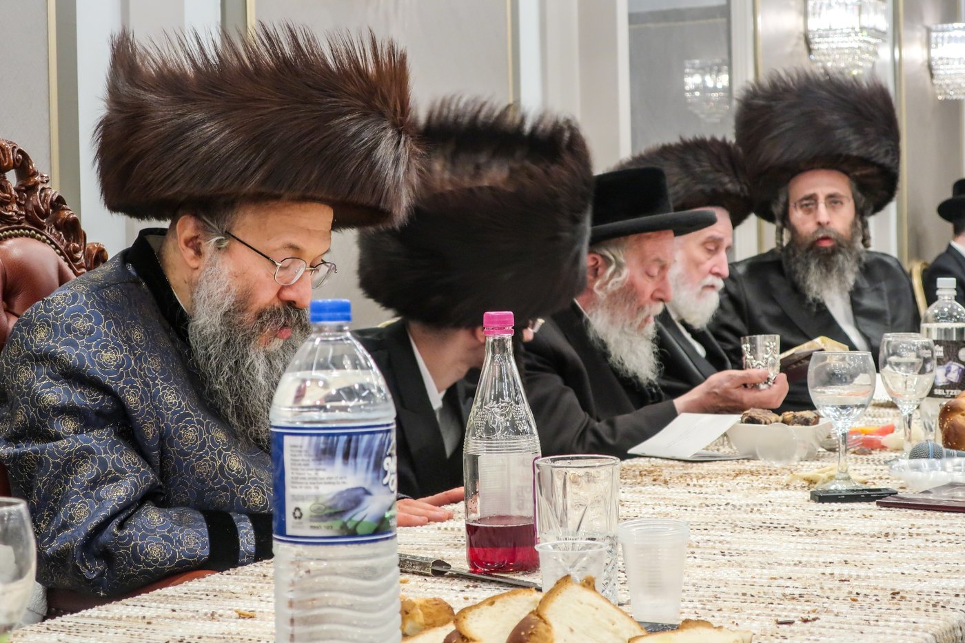 שמחת השבע ברכות לנכדת האדמו"ר מבאבוב 45
