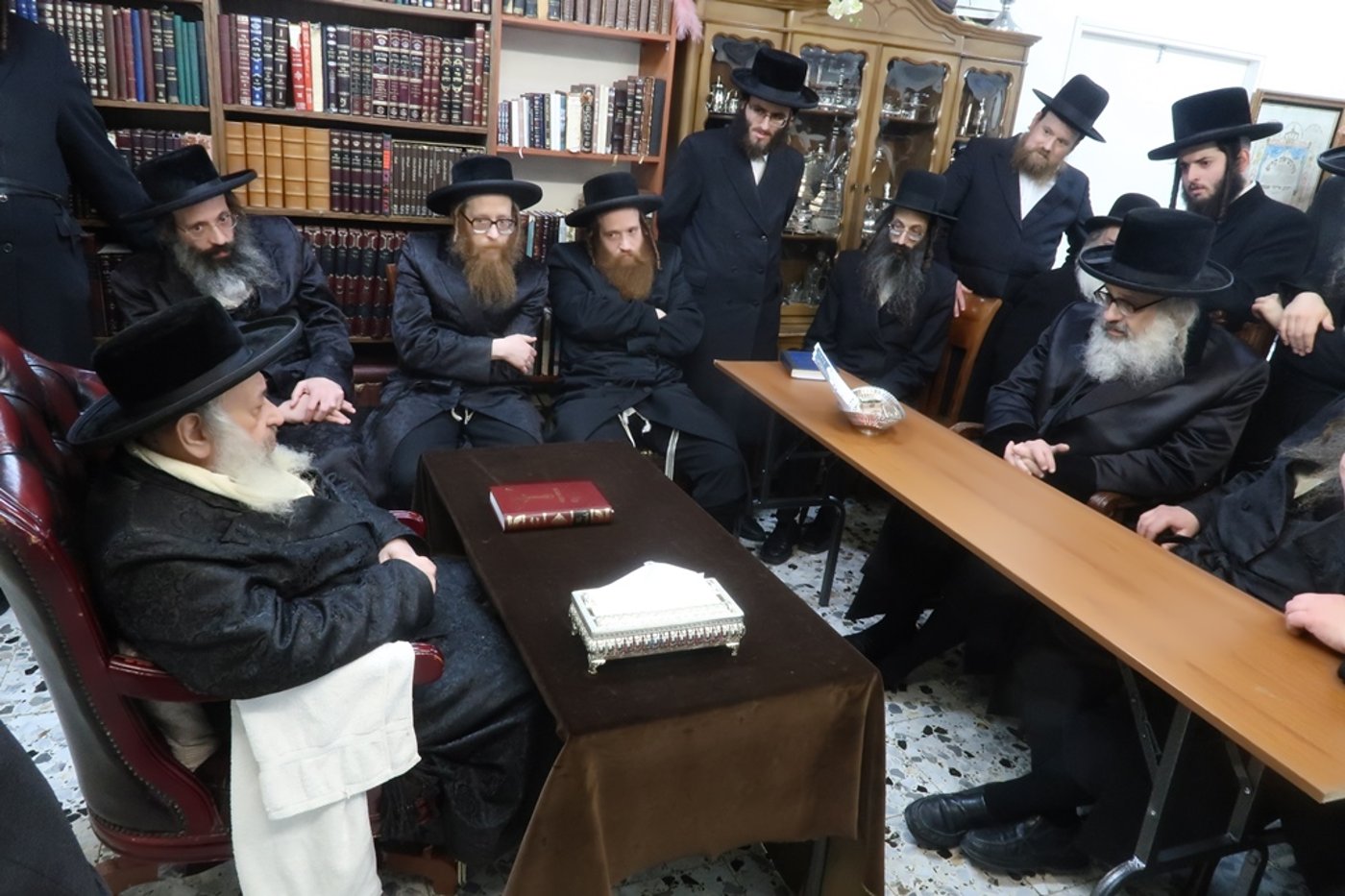 ניחום אבלים בחצה"ק דעעש