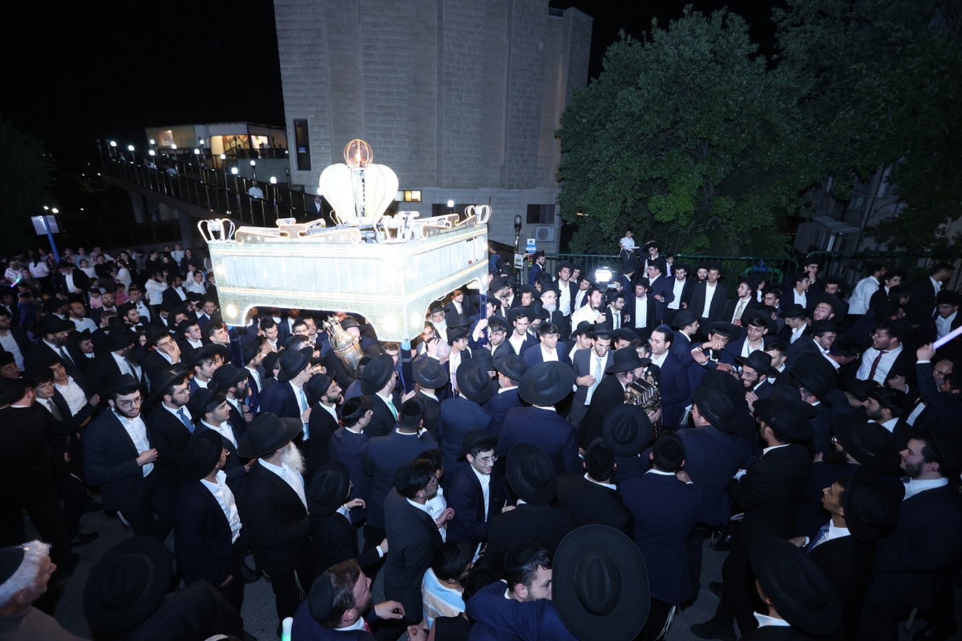 הילולא והכנסת ספר תורה לע"נ הגאון רבי רפאל אליהו ציון סופר זצ"ל