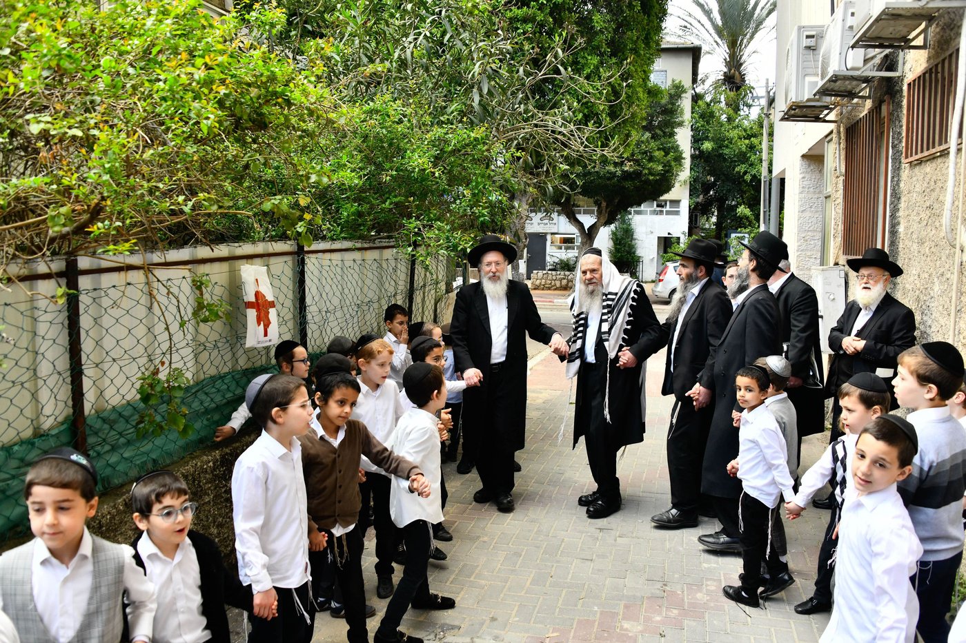 הגרמ"ש אדלשטיין בברכת האילנות