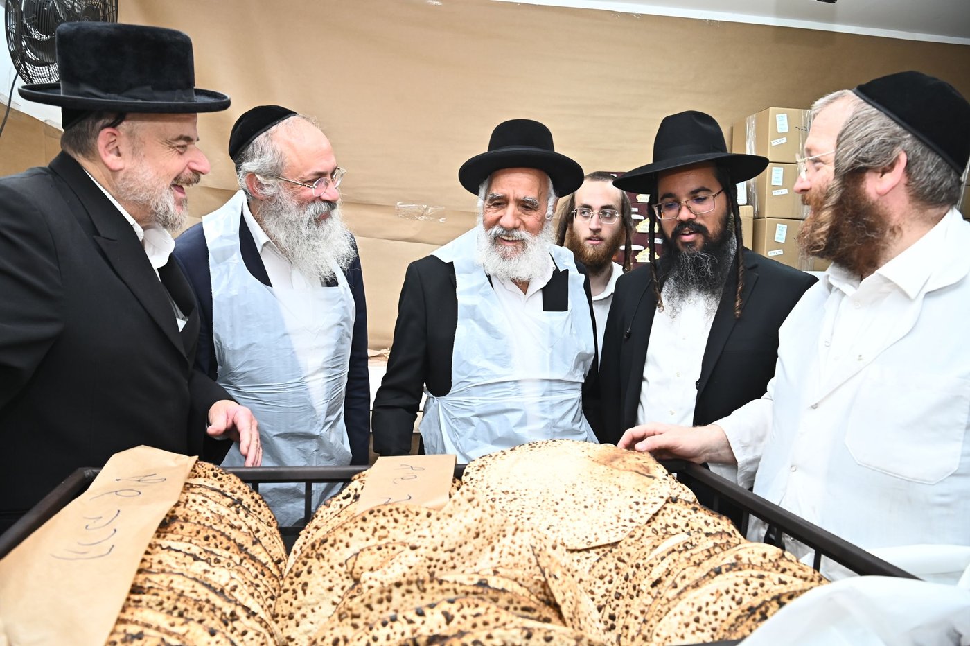 הגר"ש מחפוד באפיית מצות