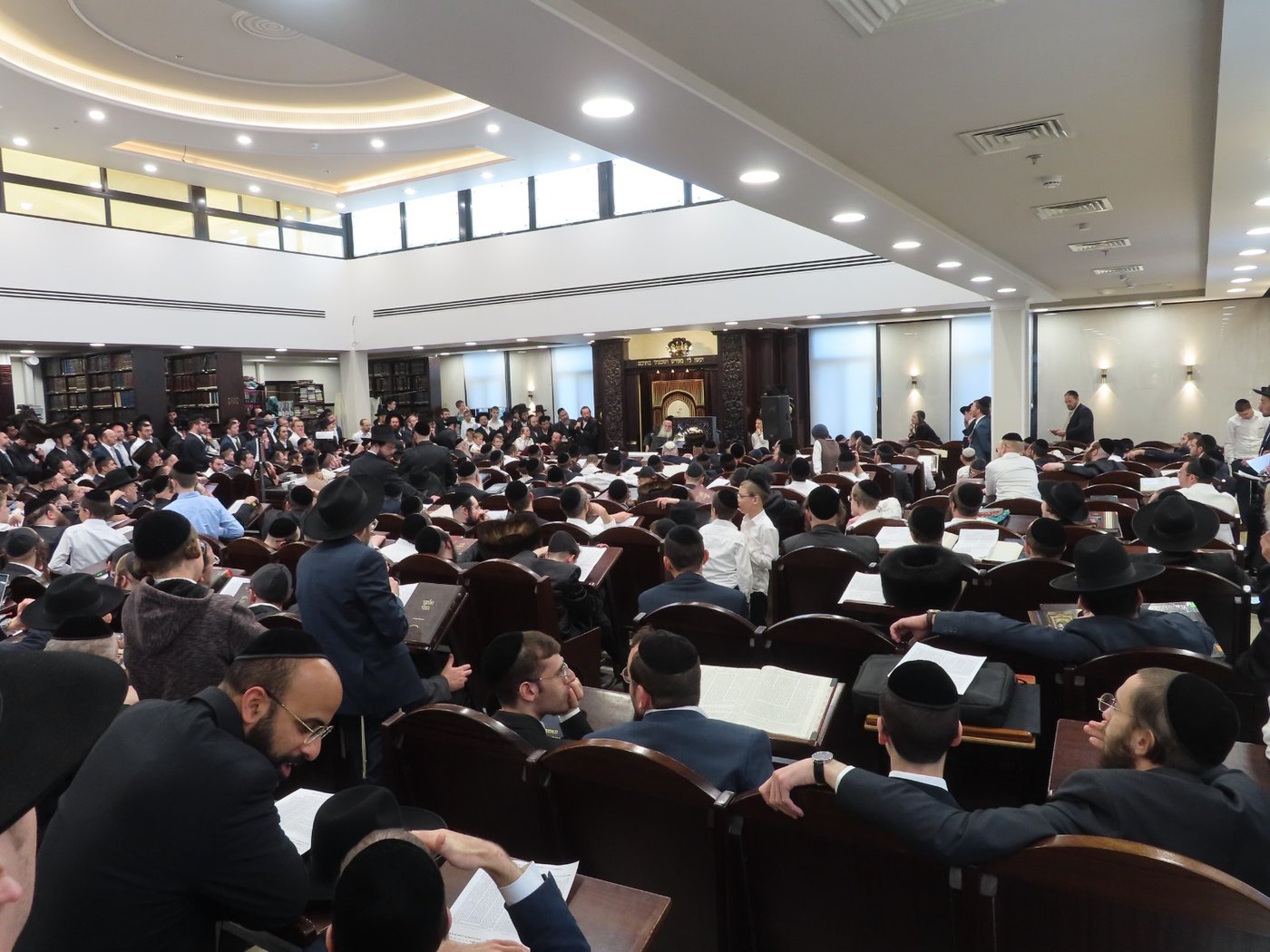 הגר"ש אלתר בשיעור חוה"מ פסח באחיסמך