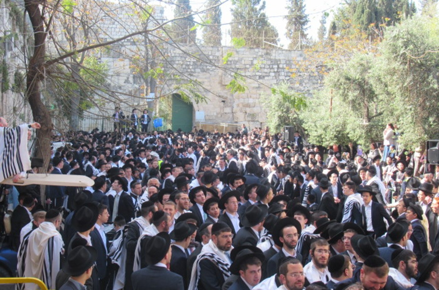 סיבוב השערים חול המועד פסח תשפ"ה